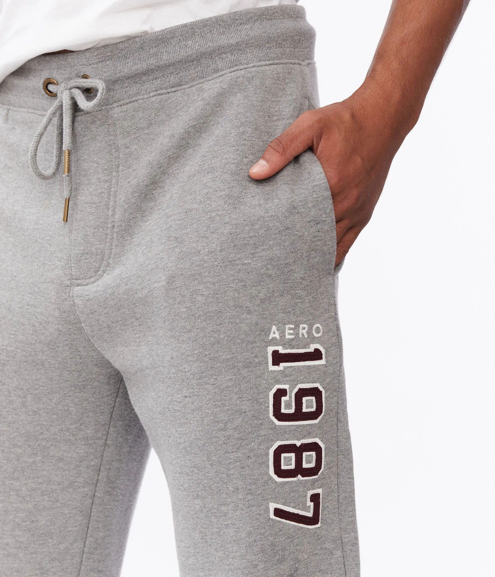 Aeropostale Aero 1987 Logo Jogger Sweatpants