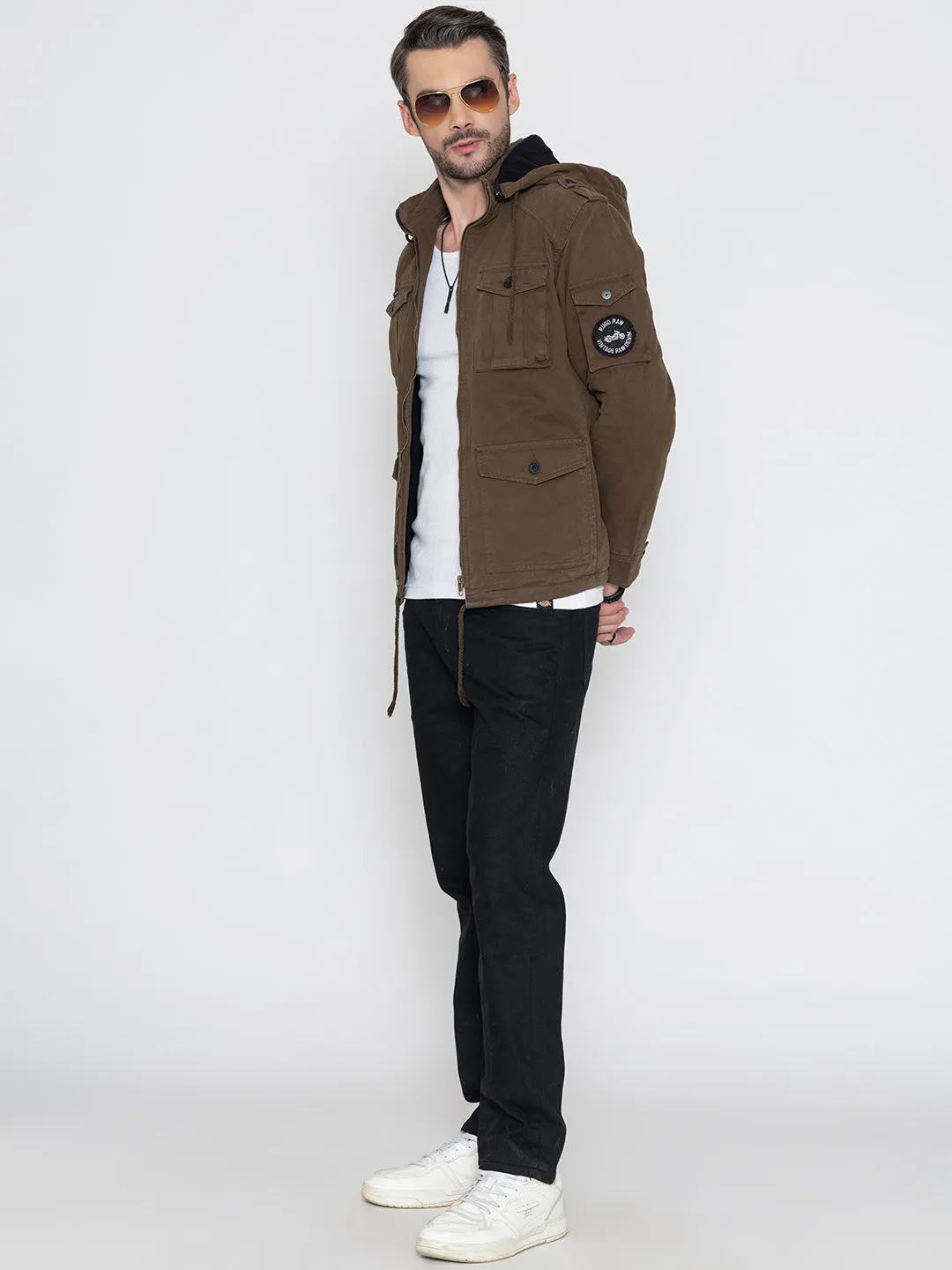 BROWN DETACHABLE HOODED JACKET.