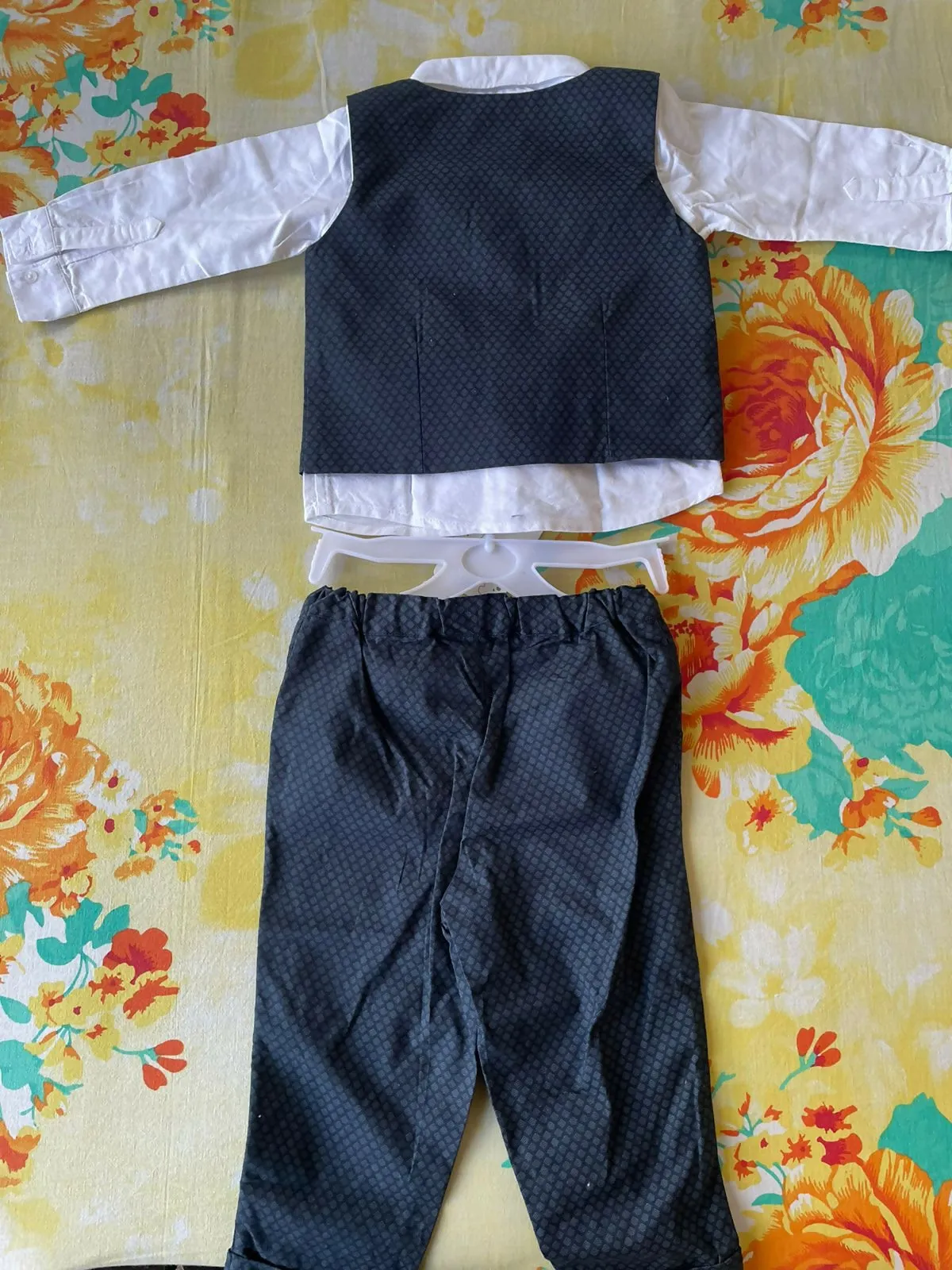 HOP BABY Shirt Waist Coat and Trouser Set - White/Black Grey pattern design