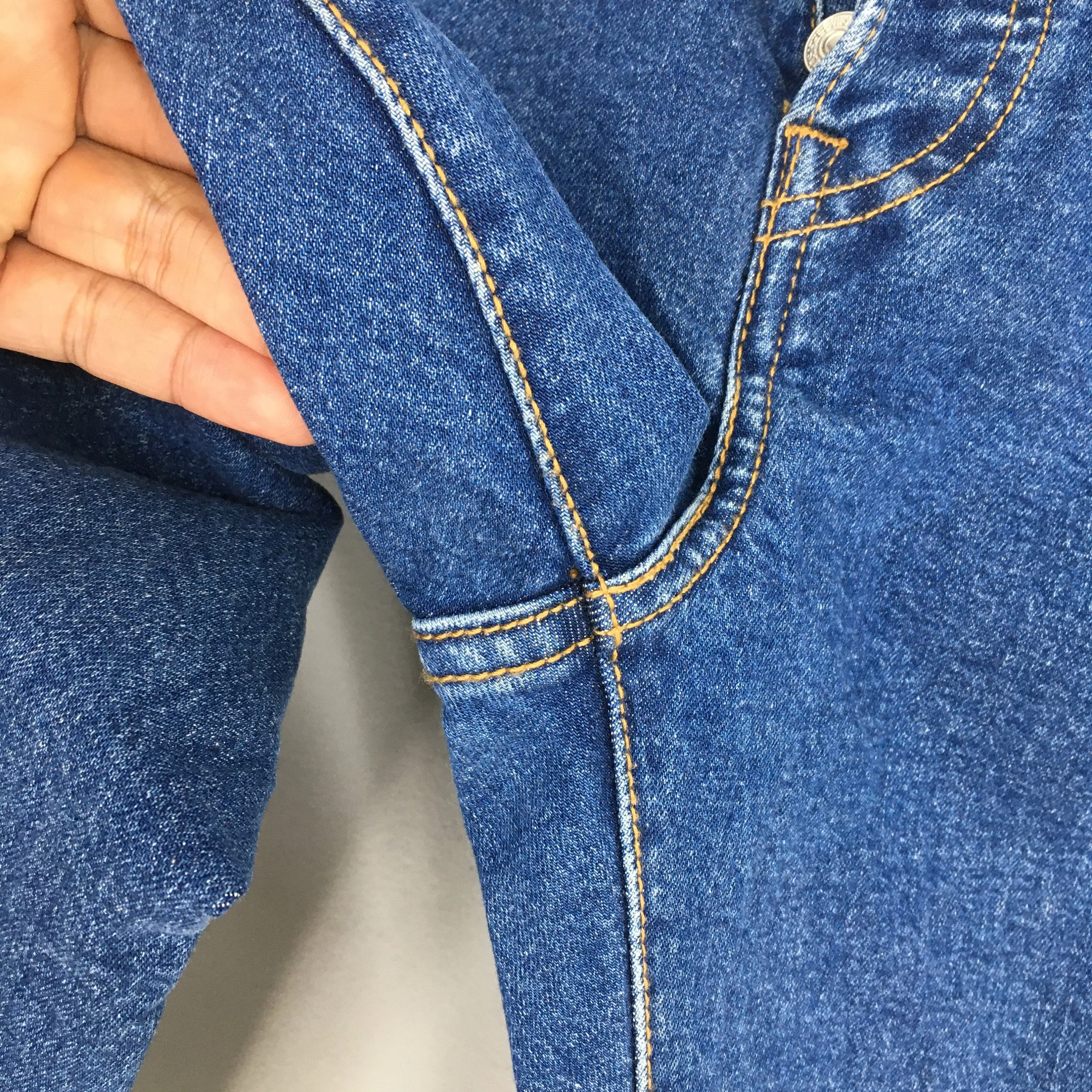Levi's Wedgie Skinny Jeans Dark Blue Size 27x27