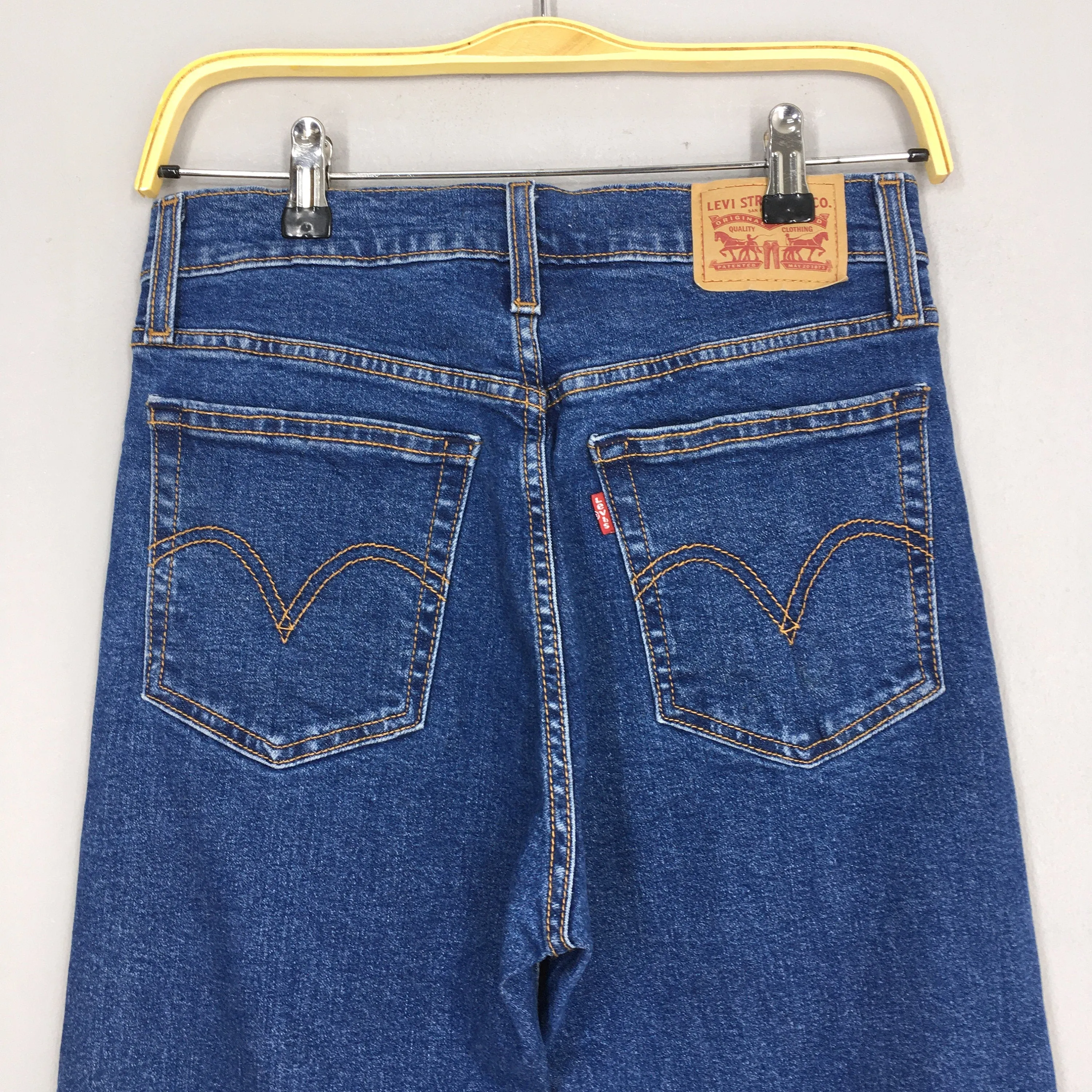Levi's Wedgie Skinny Jeans Dark Blue Size 27x27
